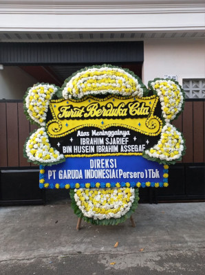 Papan Bunga Duka di Luwu